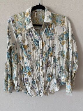 Free People "Hold On To Me" Contrast Floral Print Button Ivory Blouse